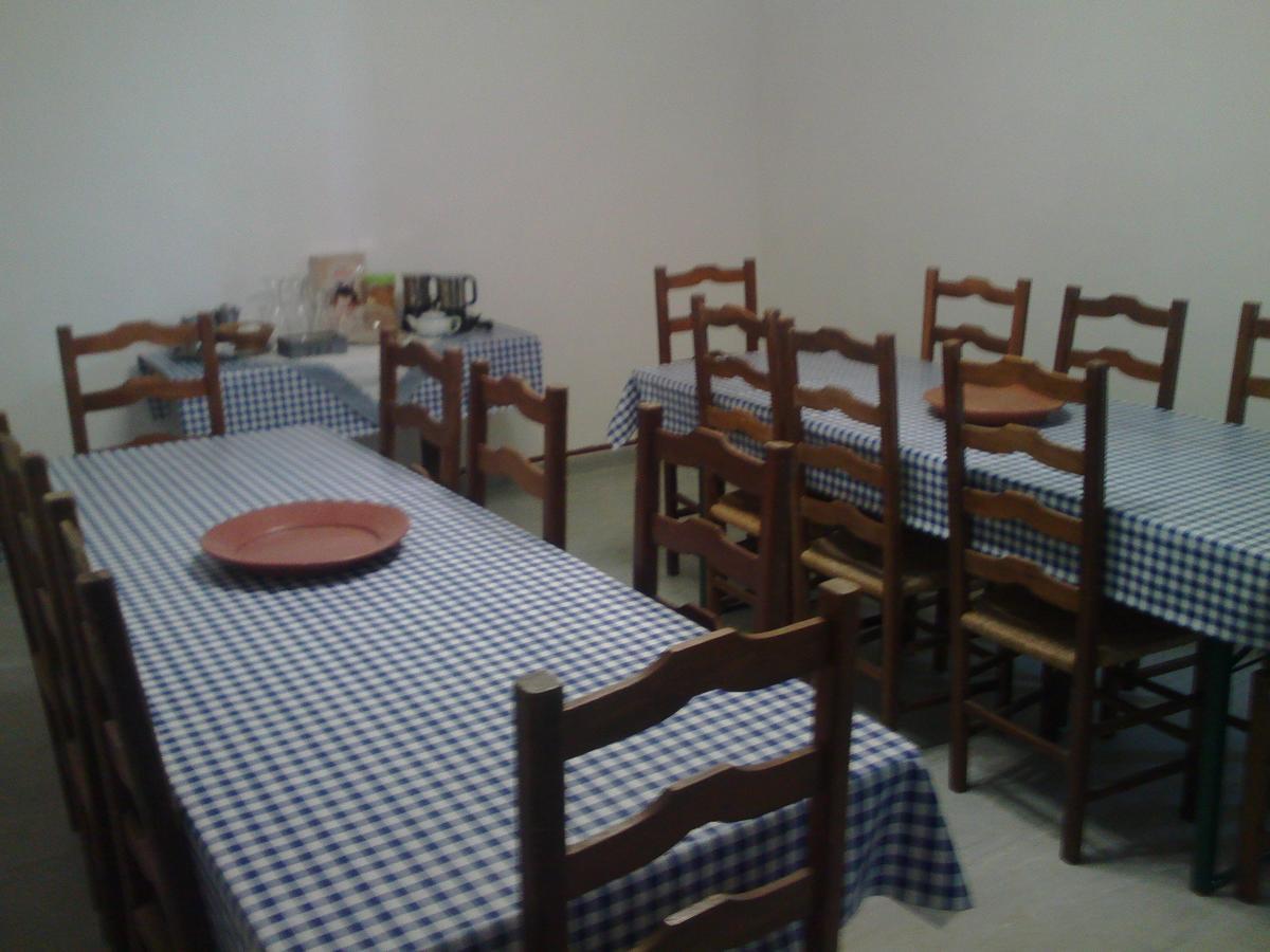 Good Mood Hostel Эвора Экстерьер фото