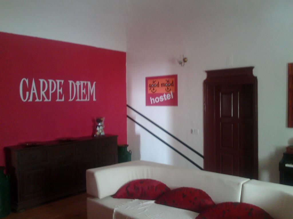 Good Mood Hostel Эвора Экстерьер фото