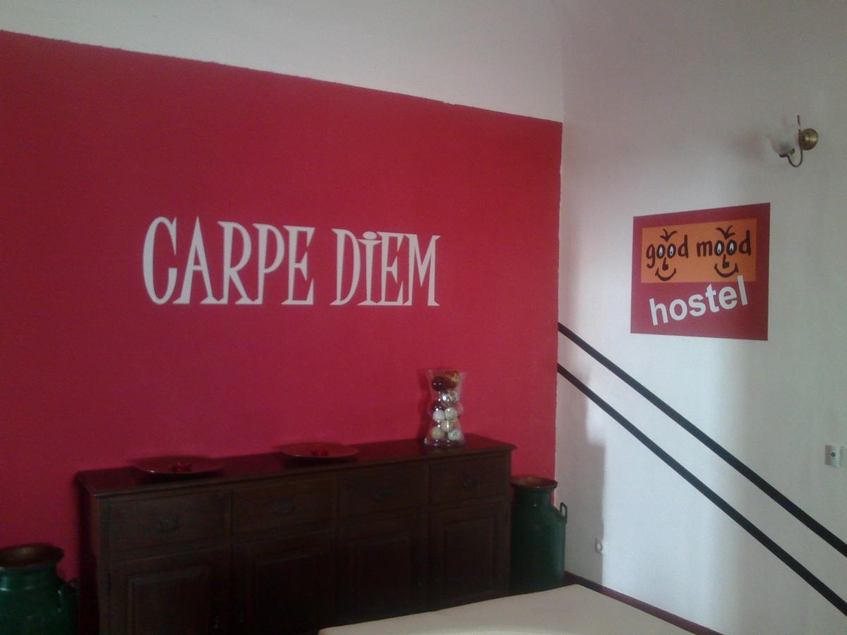 Good Mood Hostel Эвора Экстерьер фото